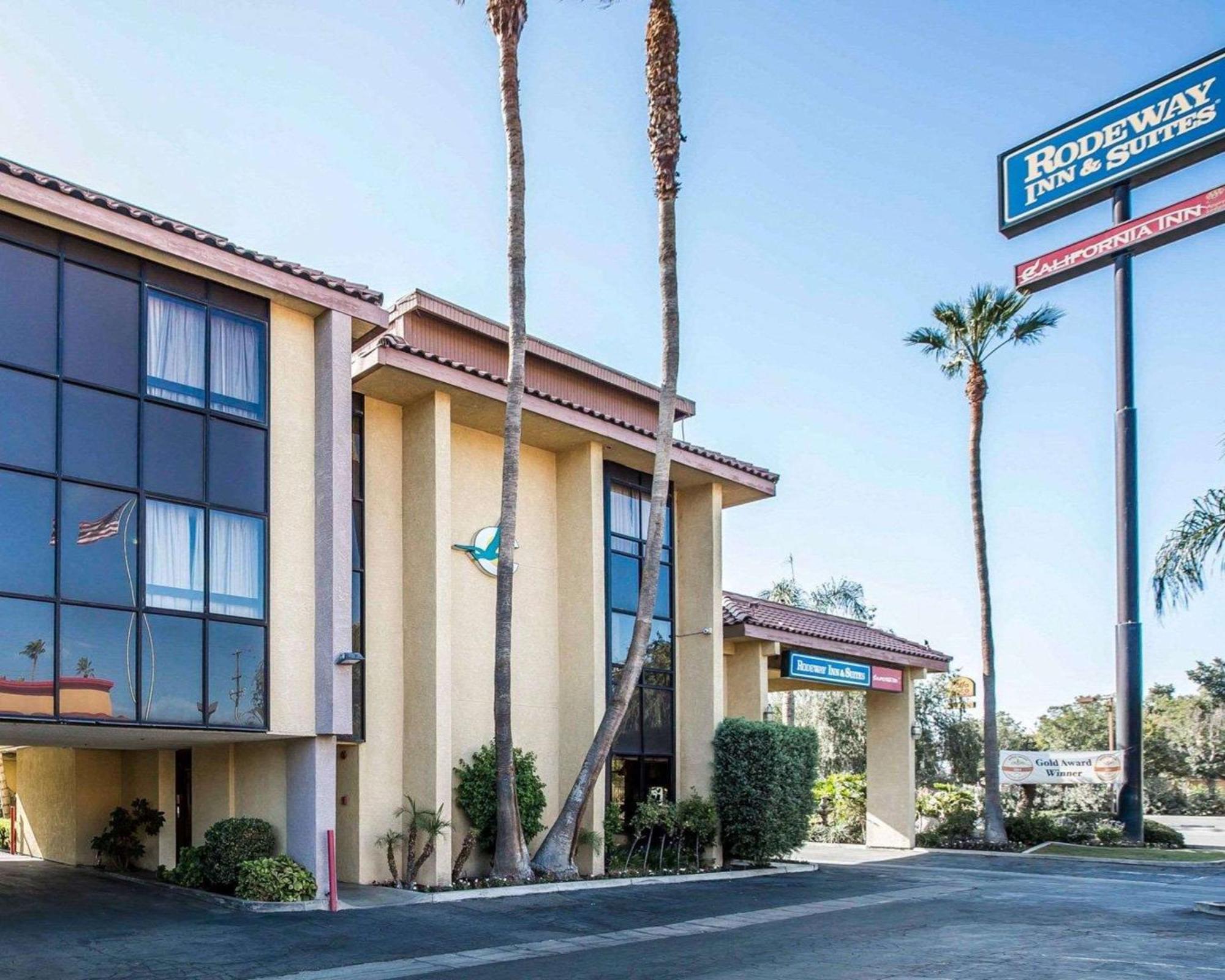 California Inn And Suites Bakersfield Exterior photo